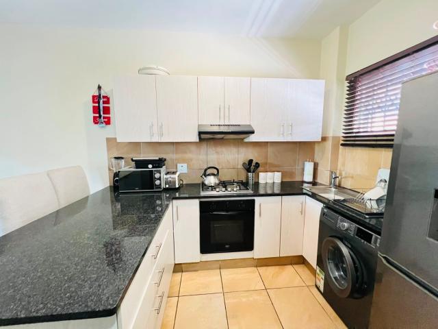 Apartment for rent in Bulwer, Durban