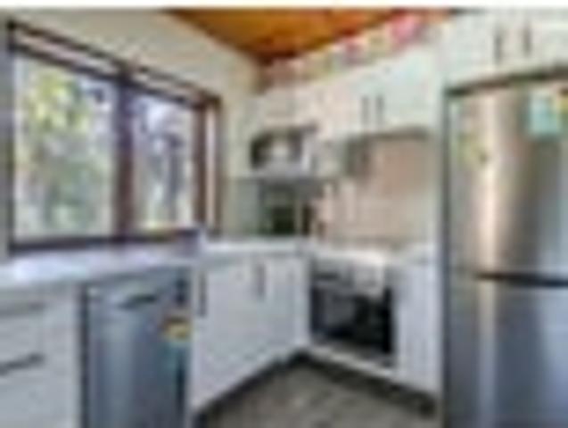 House for sale in Otakou