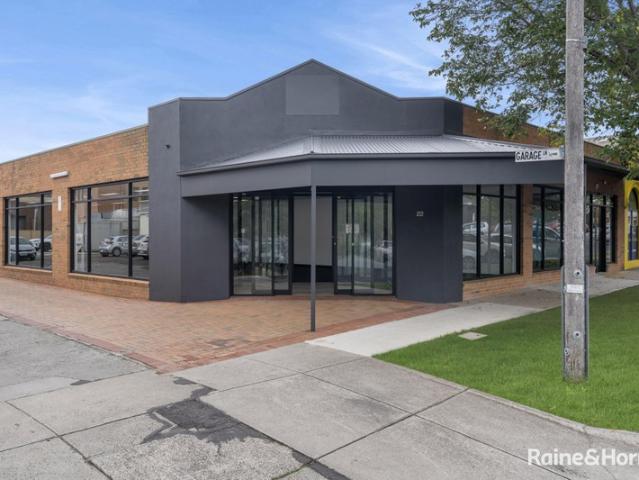 Retail for rent in Camerons Creek, Victoria