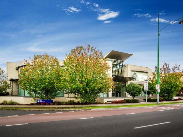 Office for rent in Doncaster East