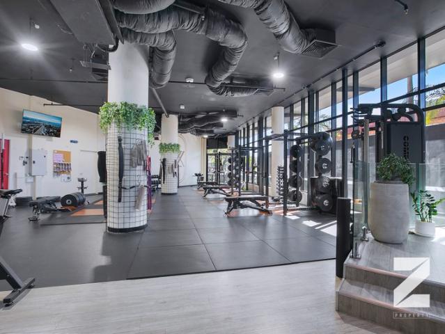 Retail for rent in Toombul, Queensland