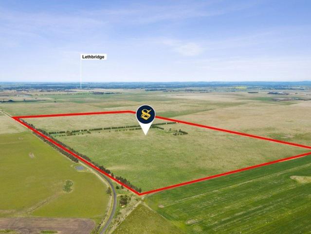 Cottage for sale in Lethbridge, Golden Plains Shire