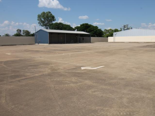 Warehouse for sale in Emerald, Queensland