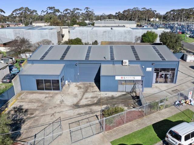 Warehouse for sale in Lara, Victoria