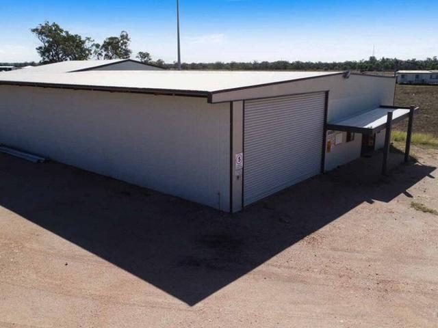 Warehouse for rent in Wallumbilla