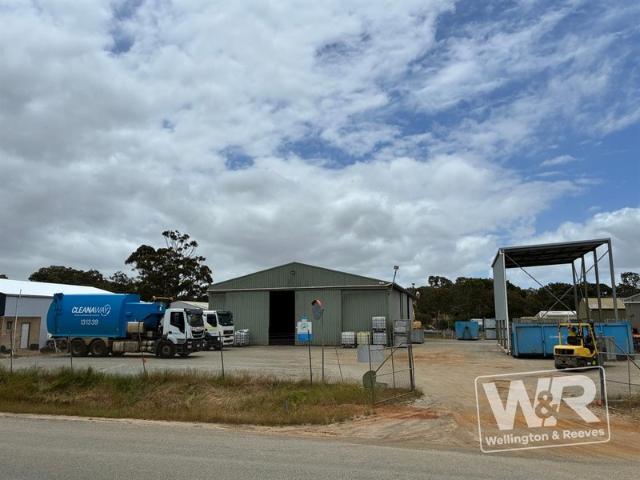 Warehouse for sale in Warral, Western Australia
