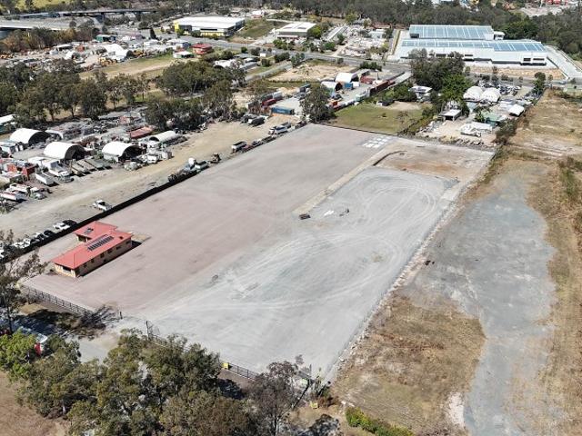 Warehouse for rent in Toombul, Queensland