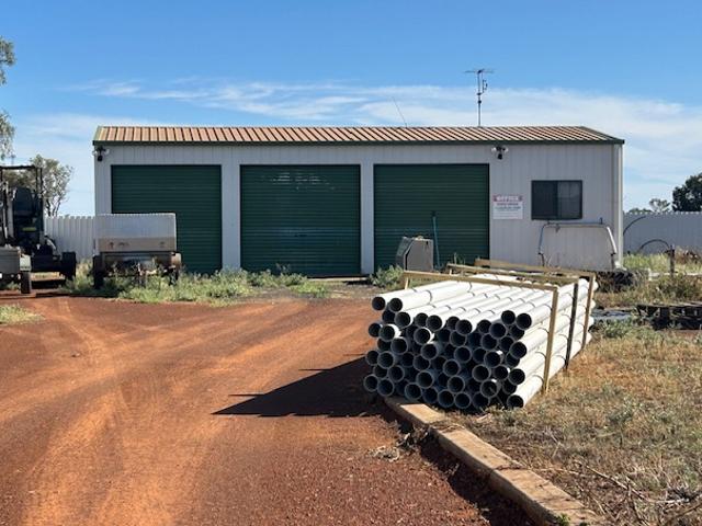 Warehouse for sale in Cunnamulla, Queensland
