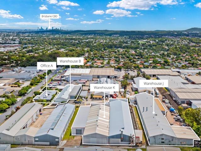 Warehouse for rent in Toombul, Queensland