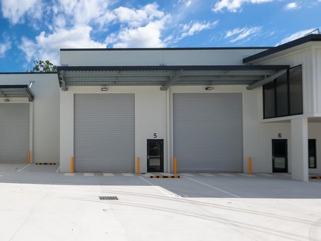 Warehouse for rent in Toombul, Queensland