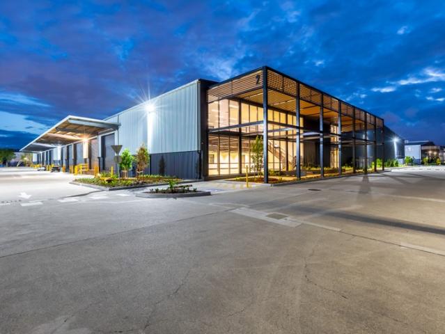 Warehouse for rent in Toombul, Queensland