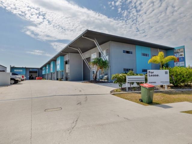Warehouse for rent in Kings Creek, Queensland