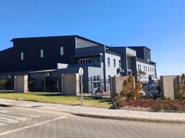 Commercial for sale in Knopjeslaagte, Gauteng