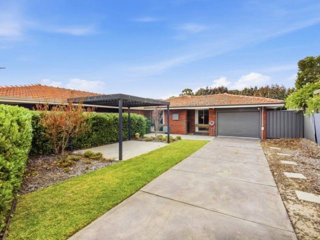 Duplex for sale in Stirling, Western Australia
