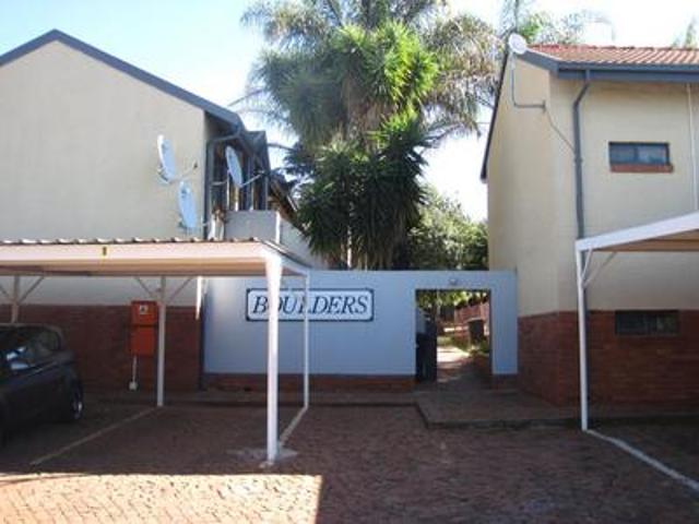 Apartment for sale in Waterkloof, Gauteng