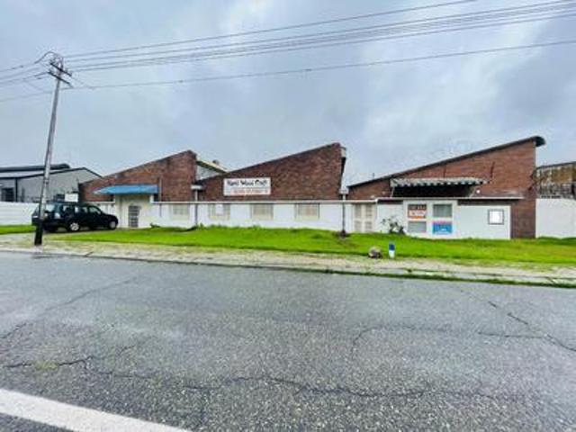 Commercial for sale in Vosloorus, Gauteng