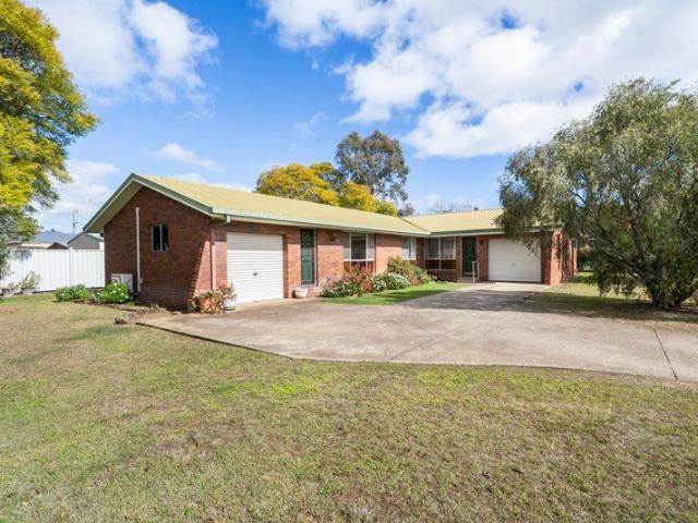 Duplex for sale in Pittsworth, Queensland