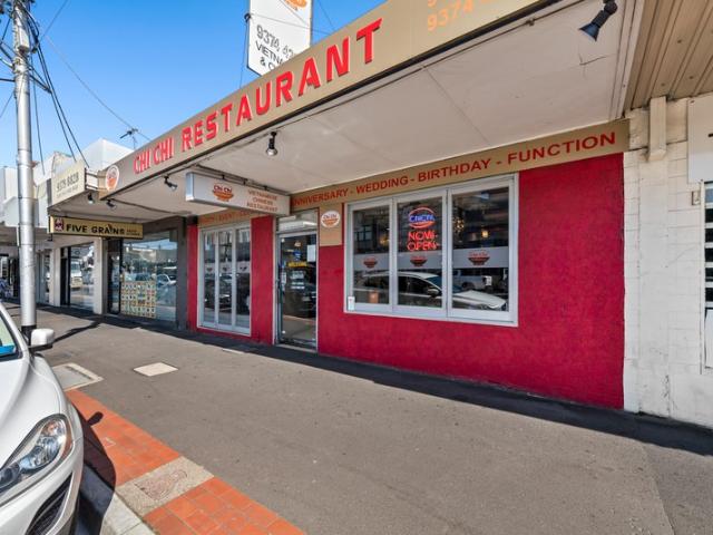 Retail for sale in Niddrie, Melbourne