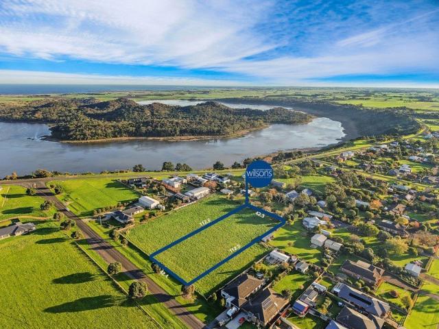 Land for sale in Koroit, Victoria
