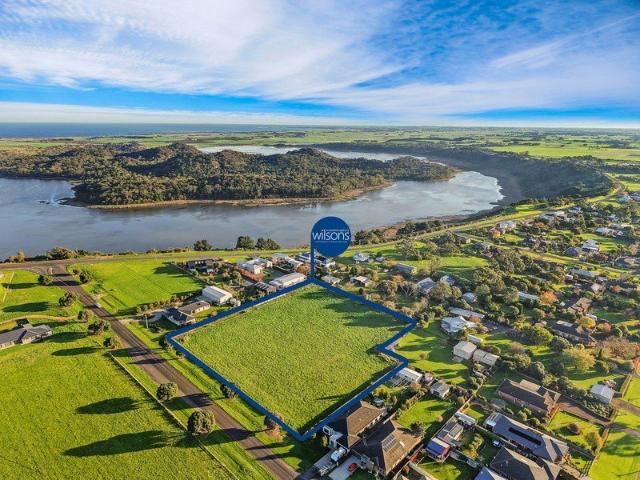 Land for sale in Koroit, Victoria