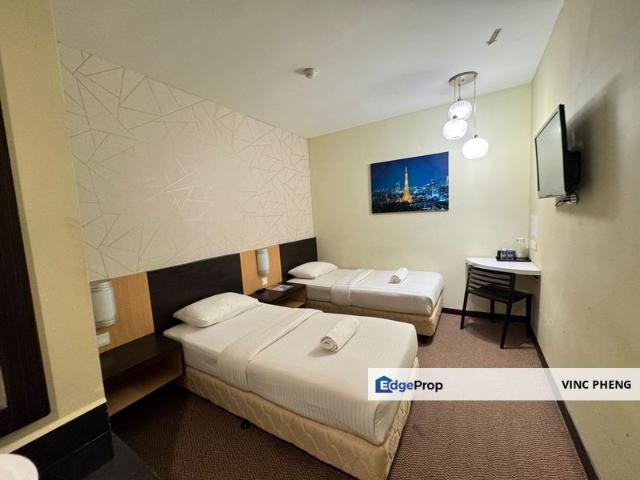 Shop for rent in Malaka