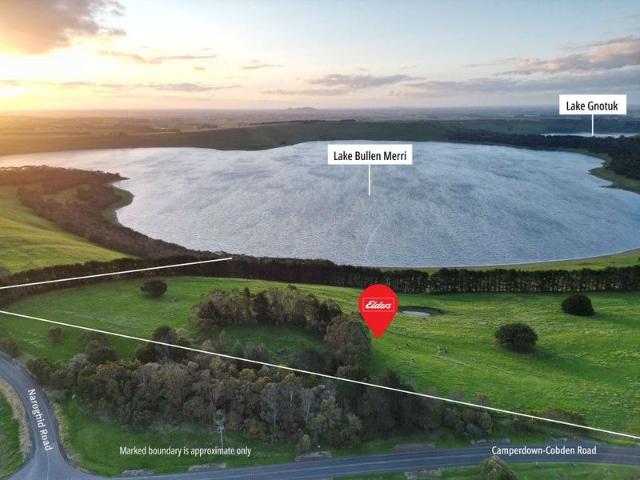 Cottage for sale in Victoria
