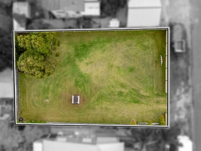 Property for sale in Lakes Entrance, Victoria