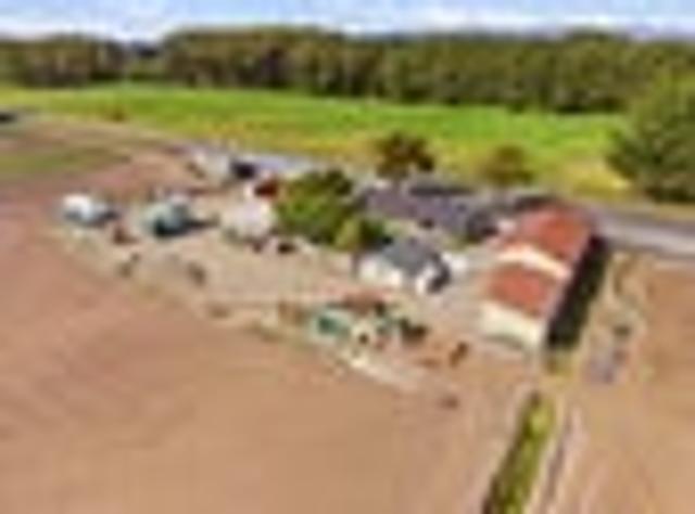 Land for sale in Chaslands, Canterbury