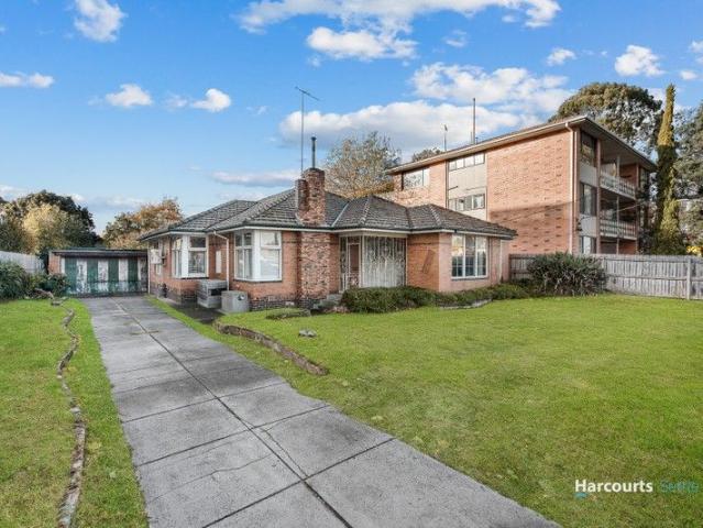 House for sale in Malvern East