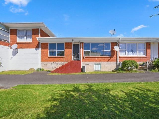 House for rent in Sunnynook, Oroua County