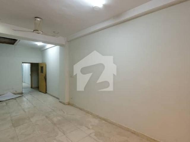 Building for rent in اسلام آباد, زون 1