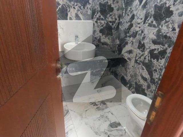 Apartment for rent in Clifton, North Waziristan