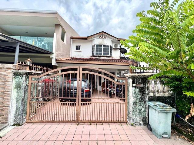 Terraced House for sale in Langat, Selangor