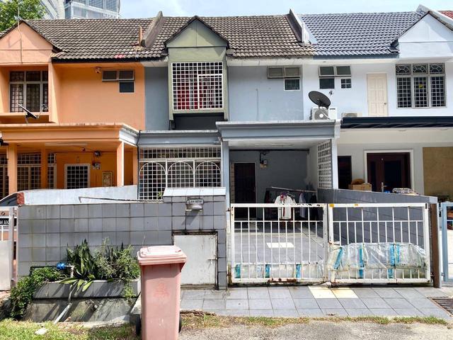 Terraced House for sale in Petaling, Damansara Damai
