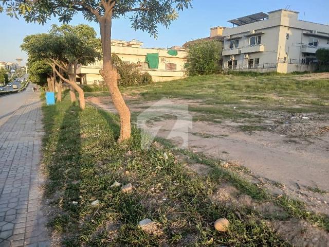 Property for sale in Islamabad