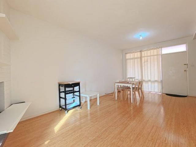 Apartment for rent in Cockburn, Western Australia