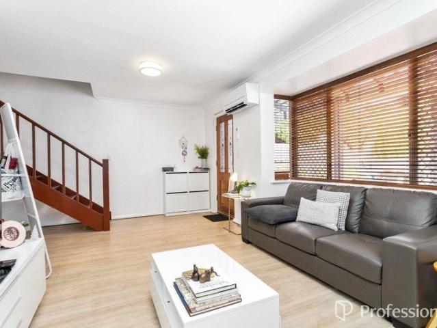 House for rent in Cockburn, Western Australia