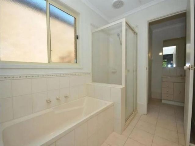 House for rent in Craigieburn, Victoria