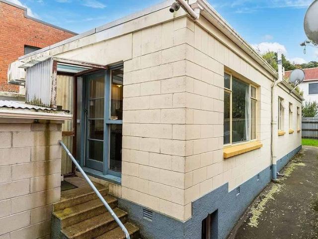 House for rent in Otakou