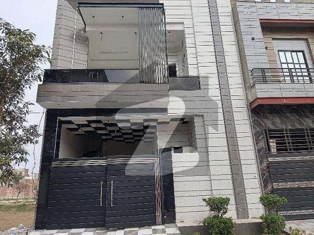 House for sale in Faisalabad, Islamabad Capital Territory