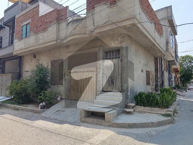 House for sale in Faisalabad, Islamabad Capital Territory