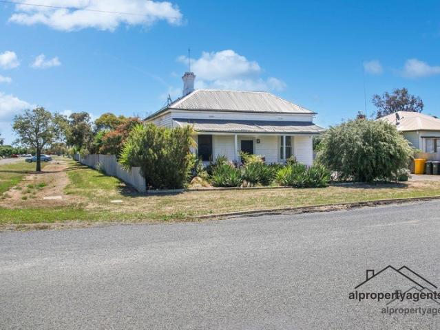 House for rent in Warracknabeal, Victoria