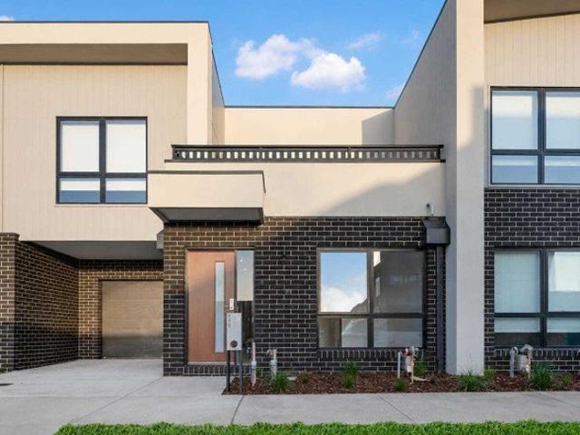 Townhouse for rent in Camerons Creek, Victoria