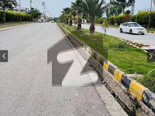 Property for sale in Peshawar, North West Frontier Province