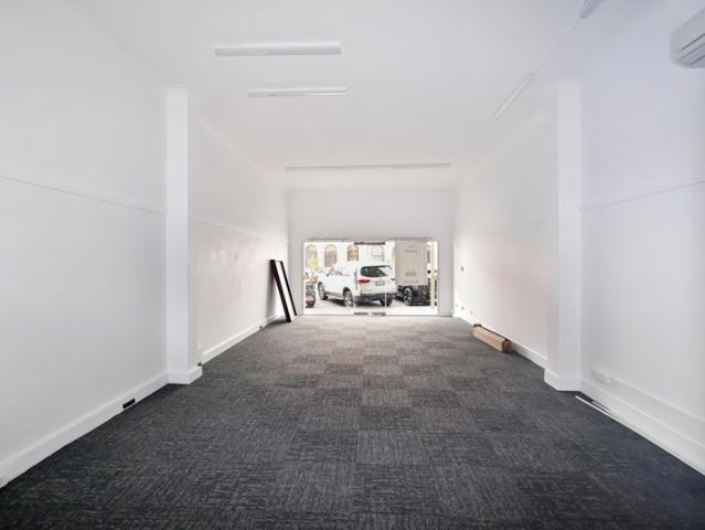 Retail for rent in Bathurst, New South Wales