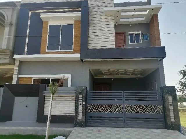 House for sale in Faisalabad, Islamabad Capital Territory