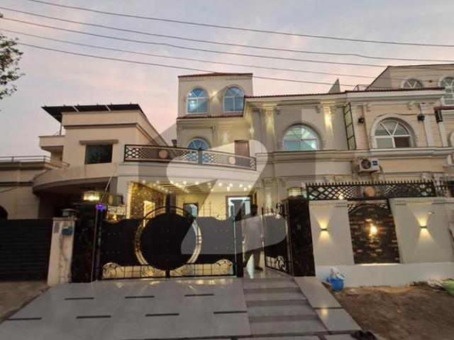 House for sale in Multan, Islamabad Capital Territory