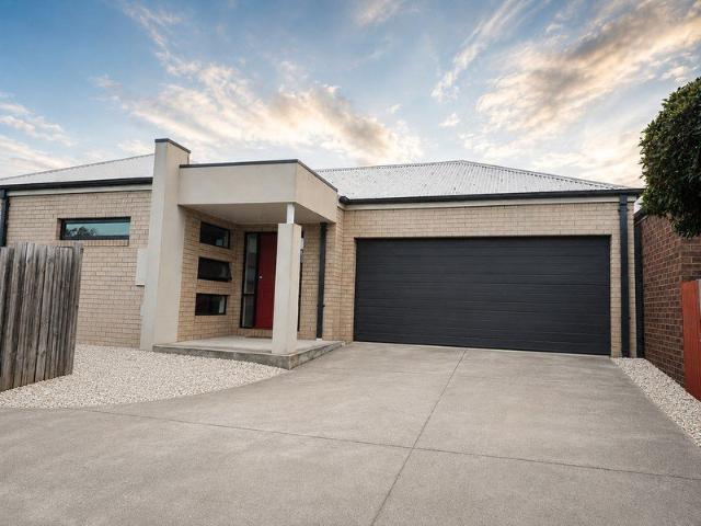 Townhouse for rent in Geelong, Victoria
