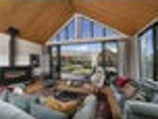 House for sale in Otakou