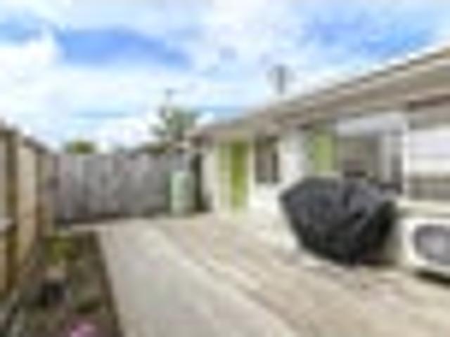 Apartment for sale in Mount Wellington